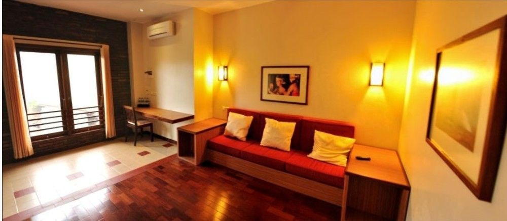 Tetirah Boutique Hotel Салатига Экстерьер фото